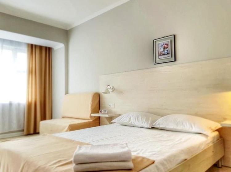 Sky Hotel บิชเคก ภายนอก รูปภาพ